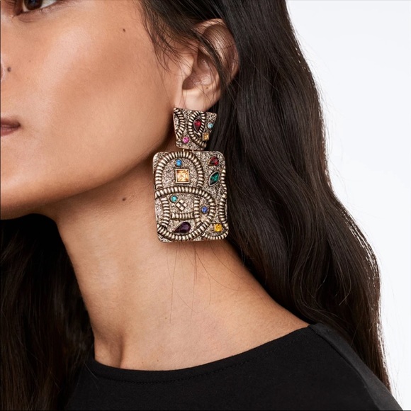 NWOT EARRINGS - Picture 1 of 5